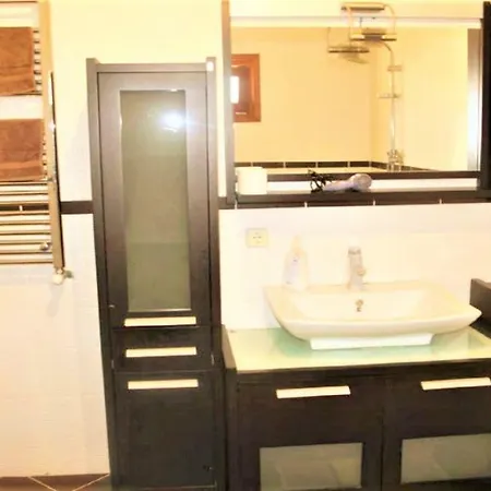 Mutlu Villa *