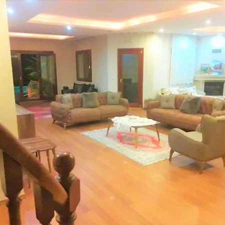 Mutlu Villa